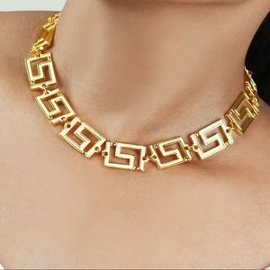 Popular retro style choker necklace